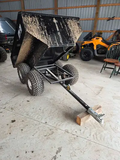2022 ATV dump trailer. Dual axle . Mint condition. Only selling to upgrade to bigger trailer. 519-76...