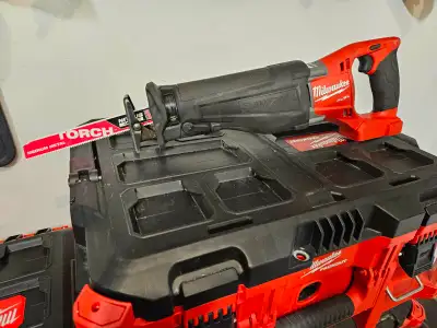 like new condition, performs flawlessly Fuel Brushless motor i can include a few blades of your choi...