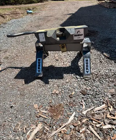 Husky 5th wheel hitch