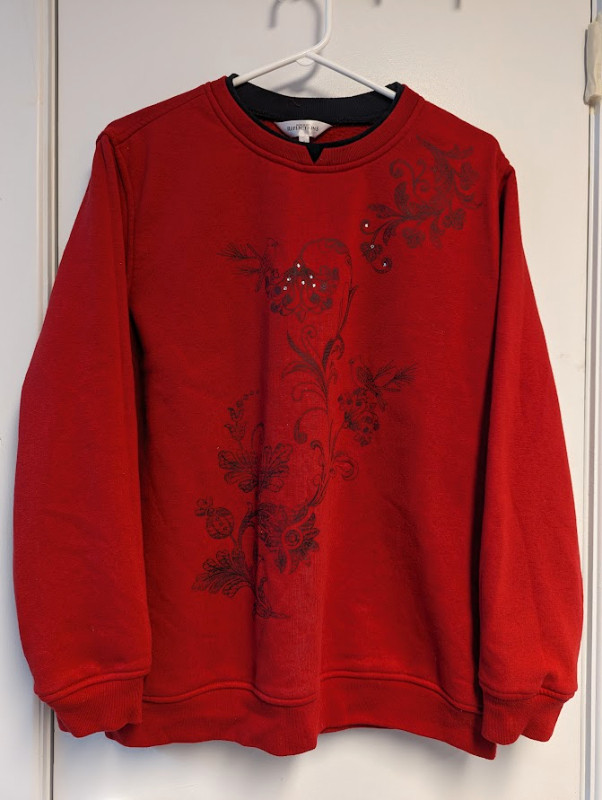 Brand New, Northern Reflections, Printed Women’s Top Size L in Women's - Tops & Outerwear in Ottawa - Image 2