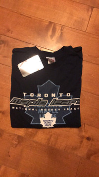 Toronto Maple Leafs NEW Apparel, Fan Gear, Slippers