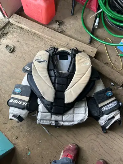 Bauer Supreme Pro Goalie Chest Protector, View more