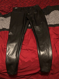 leather-look leggings size large