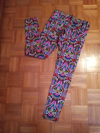 Pantalon jean strech neuf de  h&m taille 12, View more
