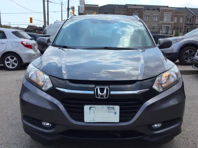 2017 Honda HR-V awd exl leather very low km 89000