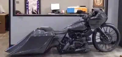 One very crazy stupid fast bagger it's got all the good's and it's one bad ass speed bagger..with sp...