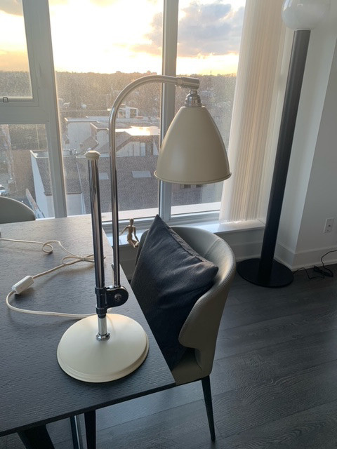 BY GUBI BESTLITE BL1 TABLE DESK LAMP OFF WHITE CHROME in Indoor Lighting & Fans in City of Toronto - Image 2