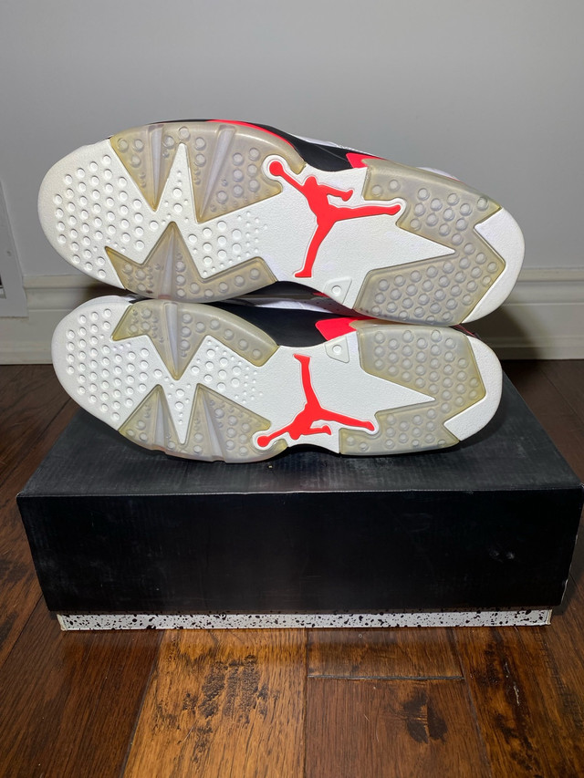 Size 11.5M - Air Jordan 6 Low White Infrared  in Men's Shoes in Mississauga / Peel Region - Image 3