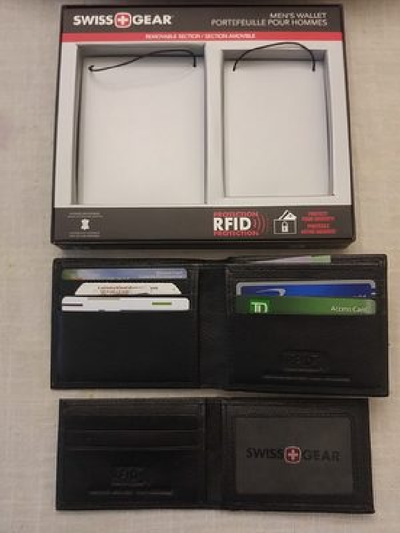 Brand New Swiss Gear Men&amp;#39;s Wallet, View more
