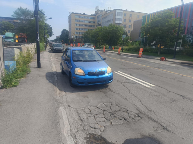 Toyota écho , automatique dans Autos et camions  à Ville de Montréal - Image 3