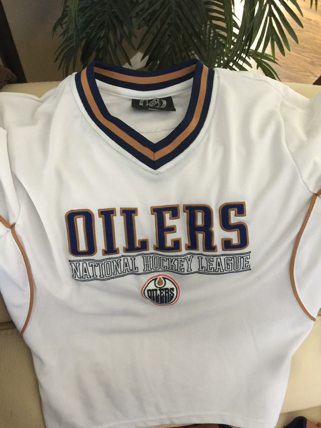 Oilers kid’s jerseys  various sizes in Kids & Youth in Edmonton - Image 2