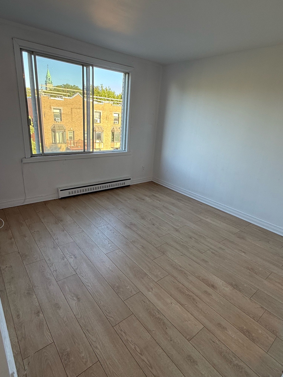 3295 Rue de Rouen — photo 2