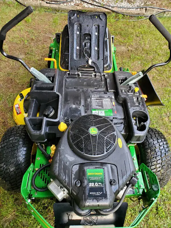 John Deere Z255 Zero Turn Mower 48 Inch Deck New Battery & Pump in Other in Windsor Region - Image 9