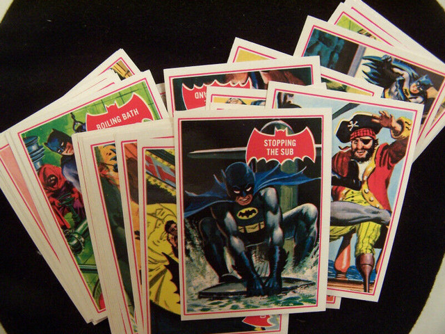 1989 REISSUE 1966 BATMAN RED BAT 44 CARD SET in Arts & Collectibles in Oakville / Halton Region