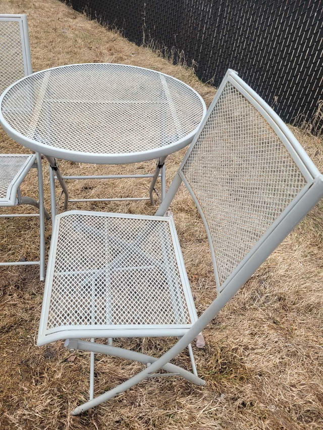 Table pour extérieure  dans Mobilier pour terrasse et jardin  à Ville de Québec - Image 3