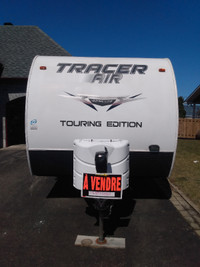 roulotte air tracer touring édition 21 pieds marque forest river