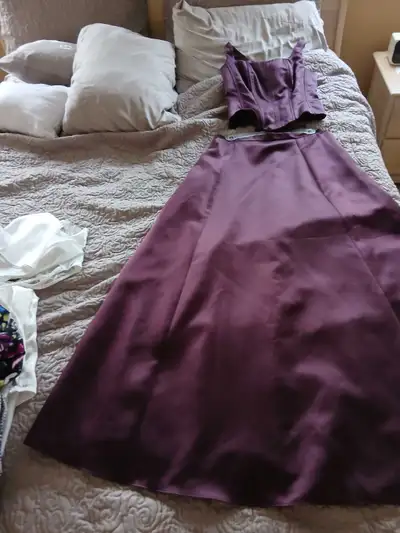 Burgundy gown/dress, View more