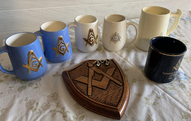Free Mason and Order of the Eastern Star memorabilia in Arts & Collectibles in Bedford - Image 3