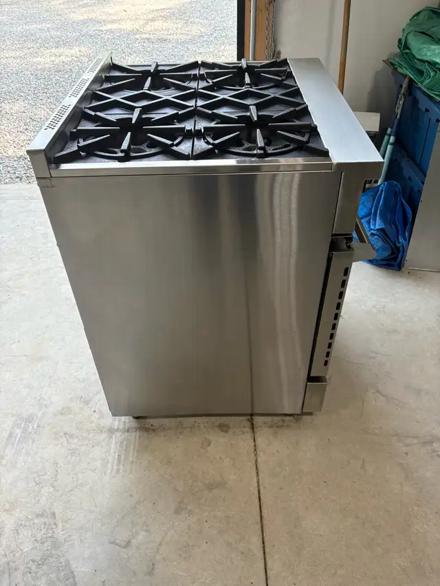 Bluestar gas/propane range for sale in Stoves, Ovens & Ranges in Kawartha Lakes - Image 3