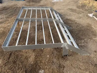 Custom-made aluminum side-by-side/UTV riser for Sled deck, long or short box. please note you must h...