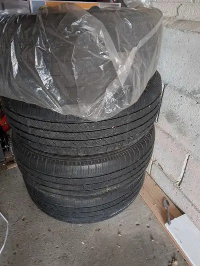 Selling a set of 4 Toyo Proxes winter tires along with steel rims. Size 205/45R17, DOT 2020, good co...