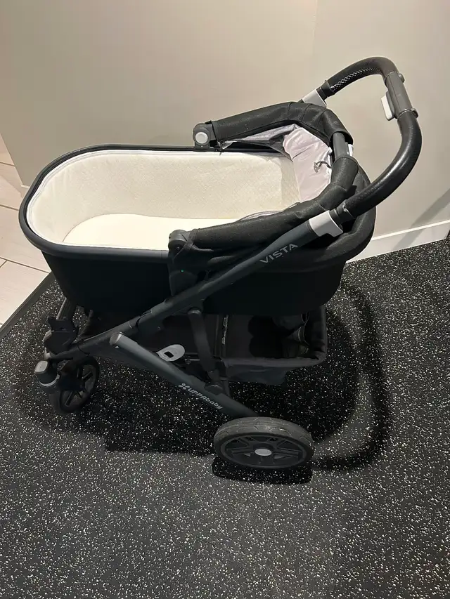 UppaBaby Version 1 Crib in Cribs in Calgary - Image 7