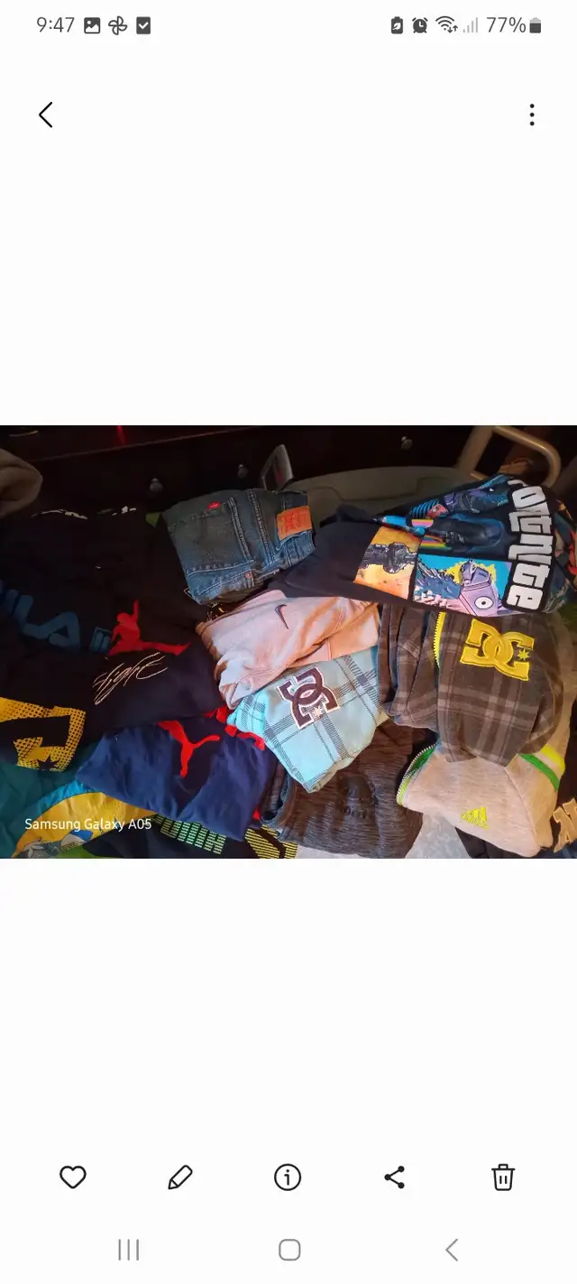 Kids/youth 11-12  brand name clothing pants sweaters  shorts in Kids & Youth in Oshawa / Durham Region - Image 6