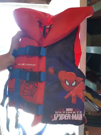 Child's SPIDERMAN life jacket (pfd). In excellent condition. This was listed for a family member wit...