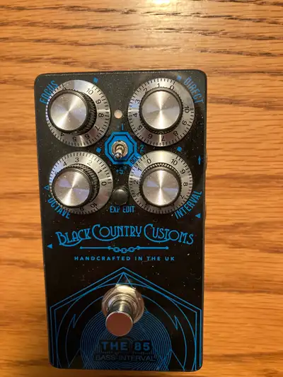 Black Country Customs THE 85 bass interval, View more