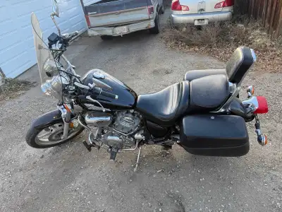 I'm selling my Yamaha Virago, a classic cruiser with a smooth ride and timeless style. This bike fea...