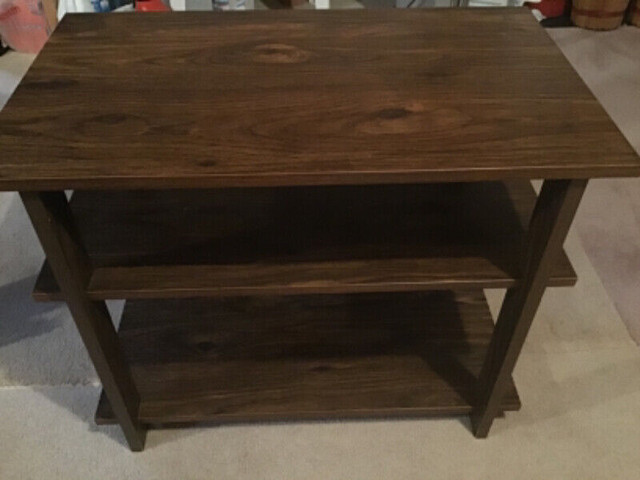 Tv stand, entertainment unit. Solid wood. in TV Tables & Entertainment Units in St. Catharines