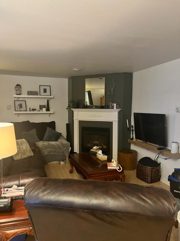 4 1/2 à louer, Blainville, casimeublé (manque sofa) Locations longue