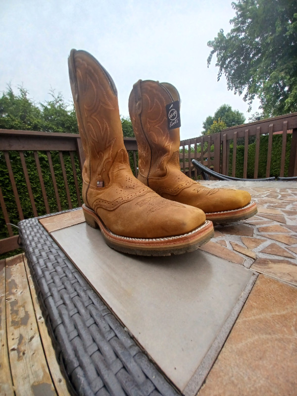 Botte de cowboy avec cap d acier | Chaussures pour hommes | Victoriaville |  Kijiji