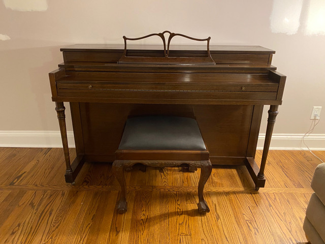 FREE Piano (Needs to go ASAP) in Free Stuff in Dartmouth - Image 4