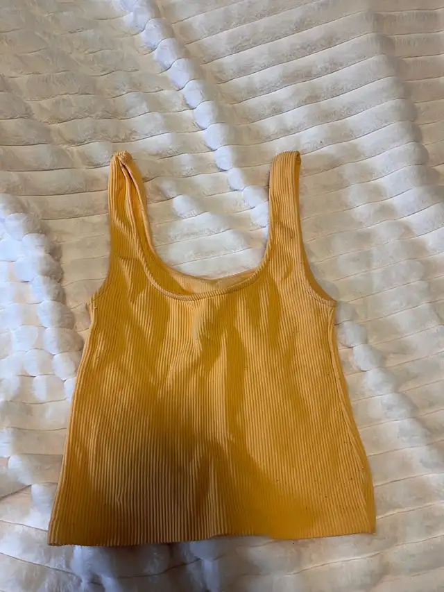 Teen Tops in Women's - Tops & Outerwear in Cape Breton - Image 7