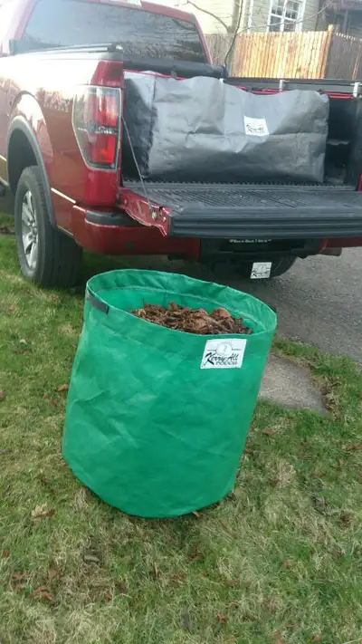 My woven polypropylene leaf bag is perfect for gathering leaves, hedge trimmings, grass clippings, o...