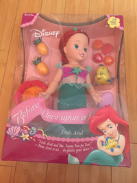 Disney Little Ariel Before once upon a time doll + accessories