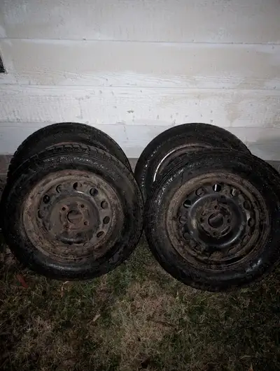 Were used on an early model Ford Focus for only one season then stored in a garage for approximately...