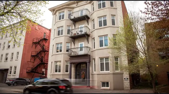 Renting a room / avail. July 1st