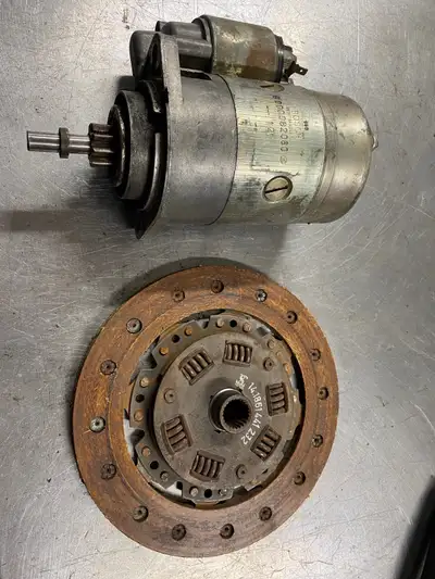 new old stock Sachs 210mm clutch disc 40.00 BOSCH 12 volt starter used one summer fits type 1,2 beet...