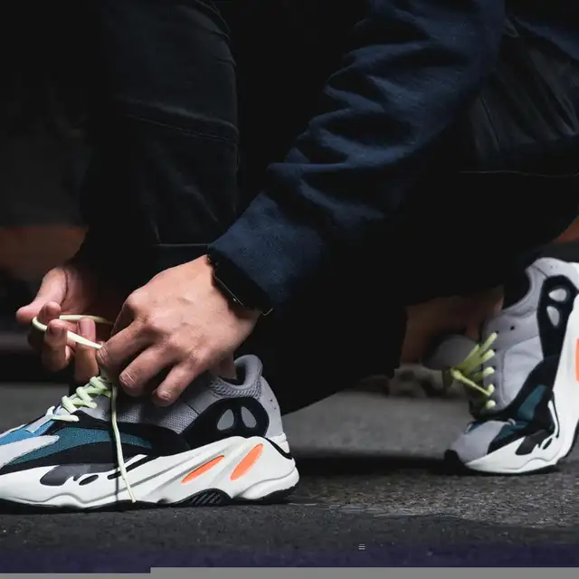 Adidas Yeezy Boost 700 Wave Runner sz 12 NEW in Men's Shoes in Markham / York Region - Image 7