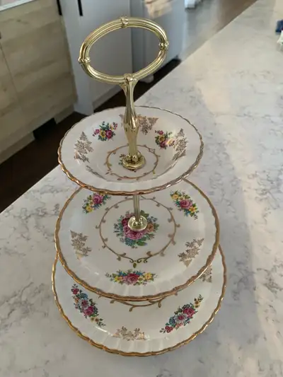 Antique porte gâteau à 3 étages, View more