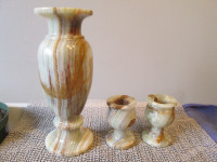 Marble vase and holders