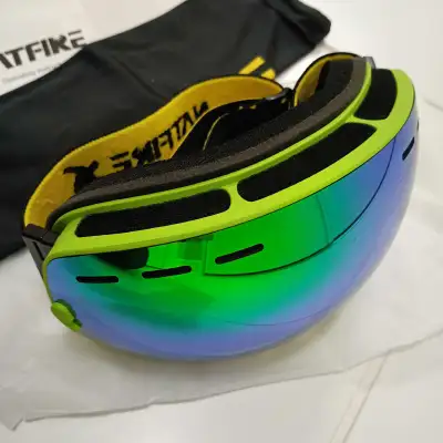 Brand New Ski Snowboard Goggles for Adult and Youth, View more
