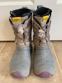 Keen Kids LUMI Waterproof Winter Boots – Size 1