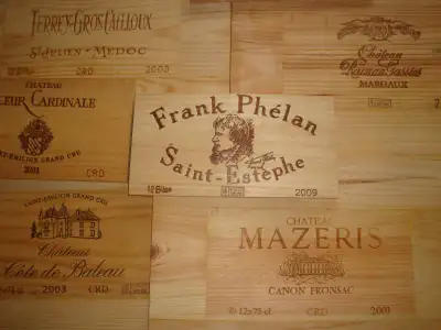 Vignettes de boîtes de vin pour fabriquer des plateaux de desserte ou décorer une table ou les murs...