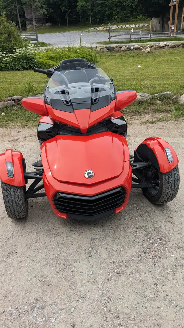 2021 Can-Am Spyder F3 Ltd fully loaded for 25,500.00 in Sport Touring in Ottawa - Image 5
