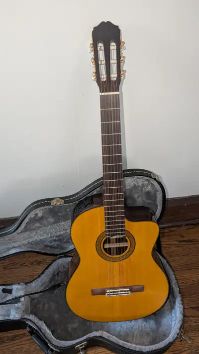 Takamine EG128SC Classical Acoustic-Electric Guitar + Hard Case, View more