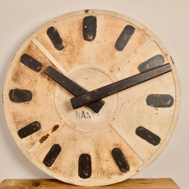 French Antique Clock Tower Face in Arts & Collectibles in Napanee - Image 2