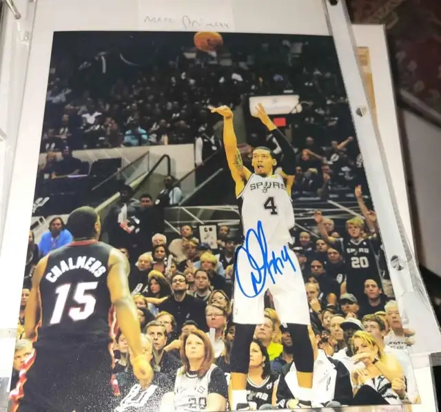 Danny Green signed 8x10 photo Spurs Basketball / Photo signée in Arts & Collectibles in City of Montréal - Image 2